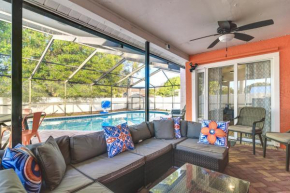 Largo Oasis with Pool and Grill 10 Min to Beach!